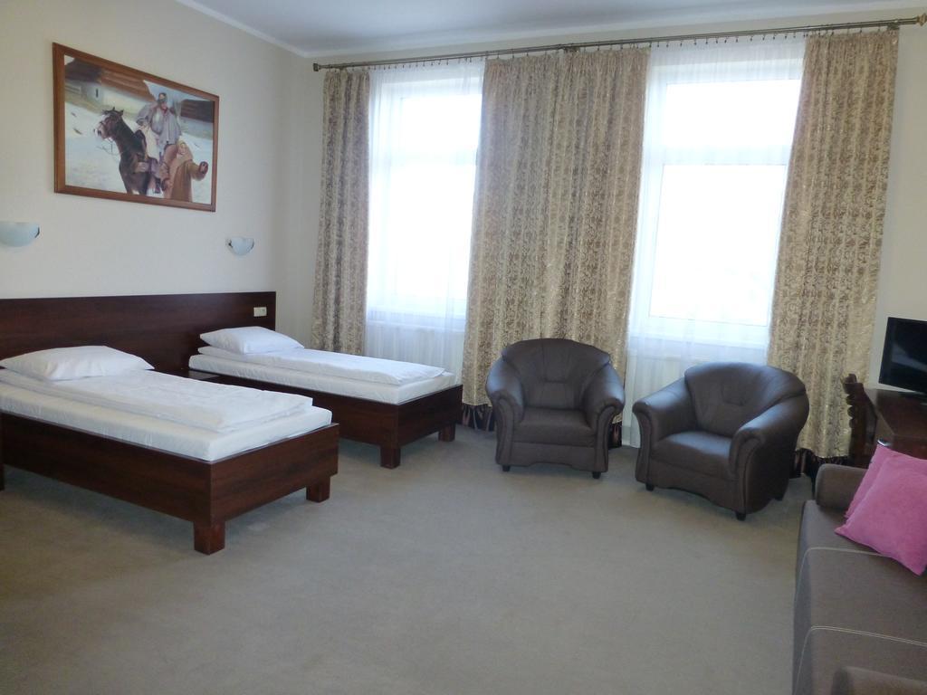 Hotel Cesarski - Kaiserhof Giżycko Esterno foto