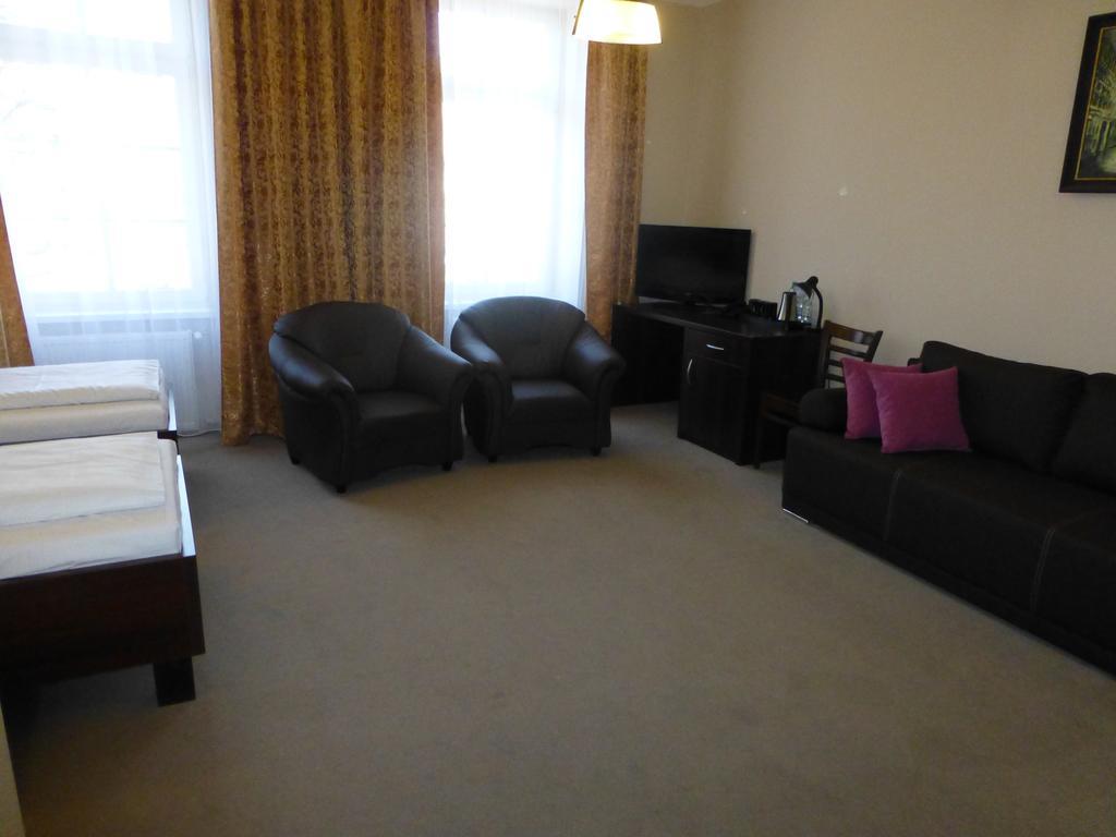 Hotel Cesarski - Kaiserhof Giżycko Esterno foto