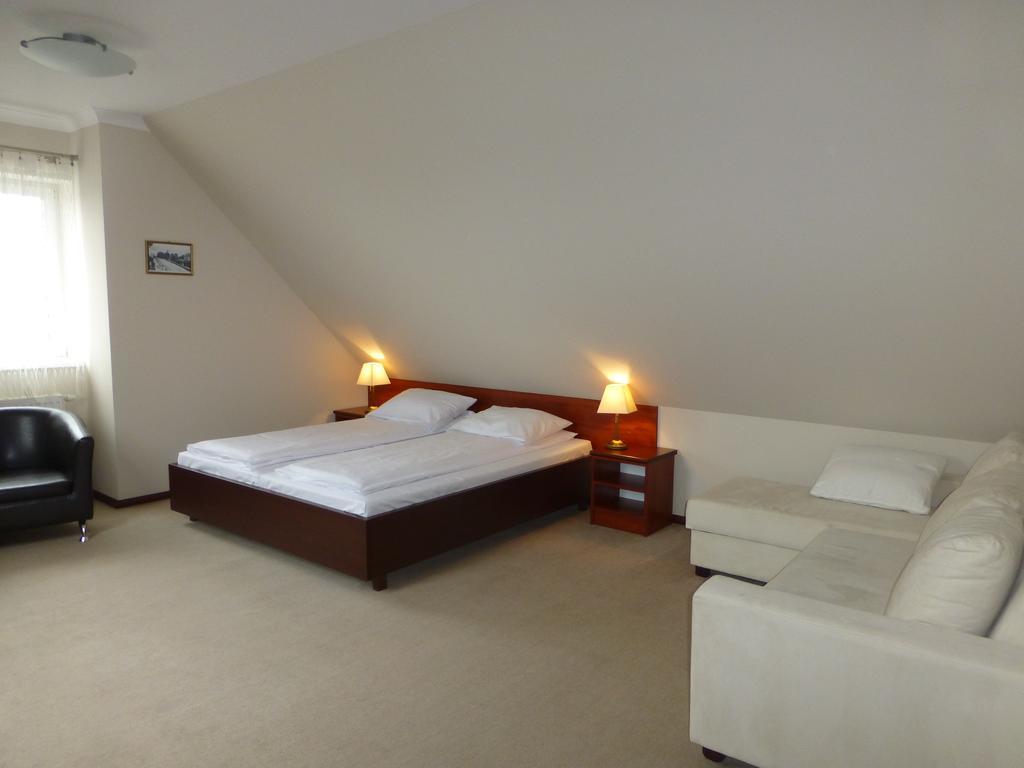 Hotel Cesarski - Kaiserhof Giżycko Esterno foto