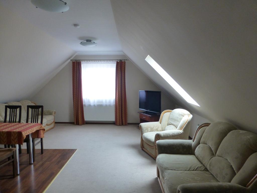 Hotel Cesarski - Kaiserhof Giżycko Esterno foto