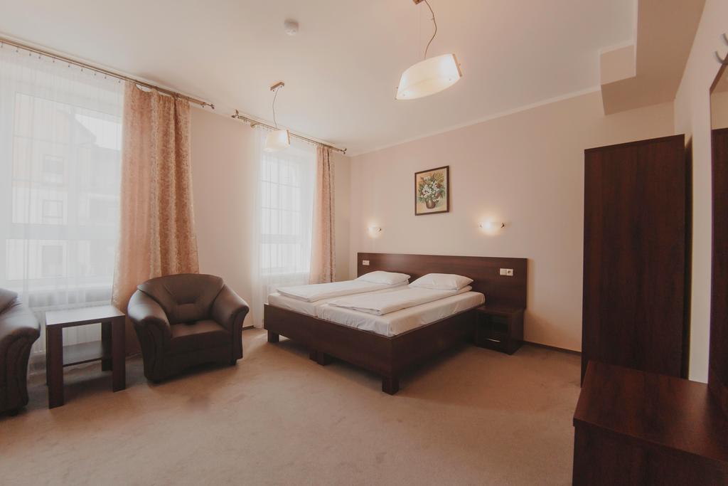 Hotel Cesarski - Kaiserhof Giżycko Esterno foto