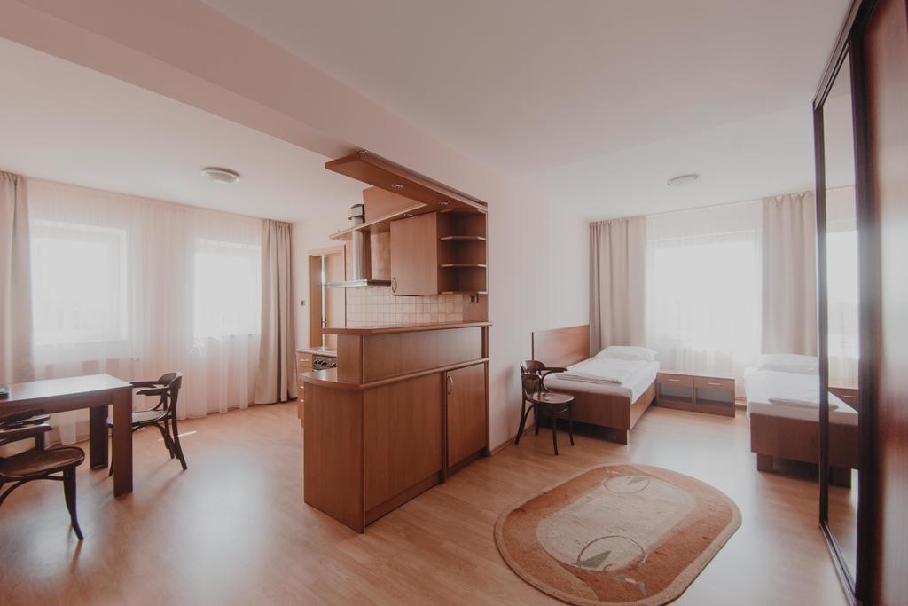 Hotel Cesarski - Kaiserhof Giżycko Esterno foto