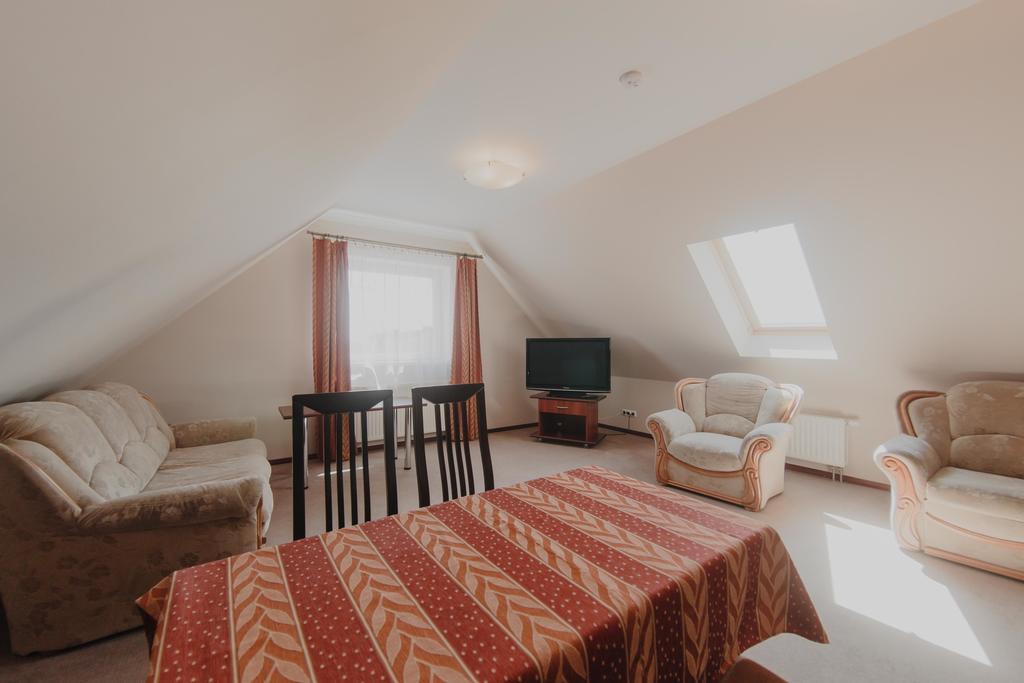 Hotel Cesarski - Kaiserhof Giżycko Esterno foto