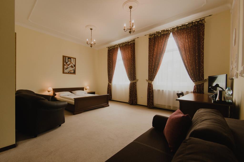 Hotel Cesarski - Kaiserhof Giżycko Esterno foto