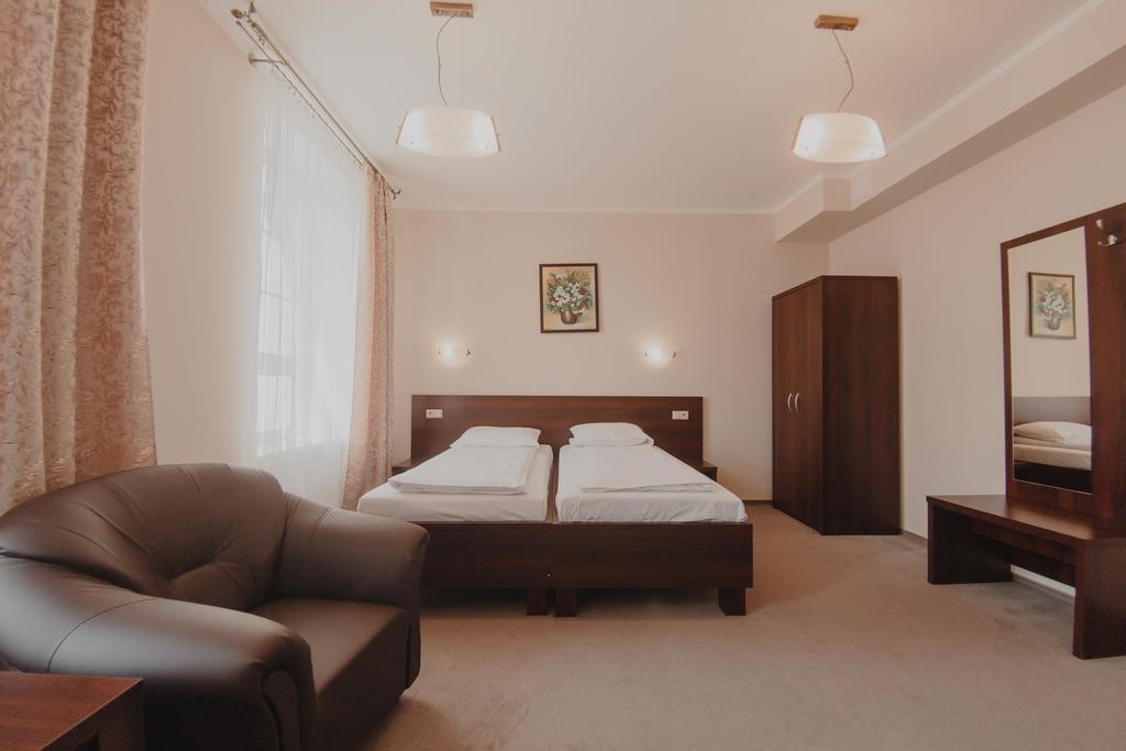 Hotel Cesarski - Kaiserhof Giżycko Esterno foto